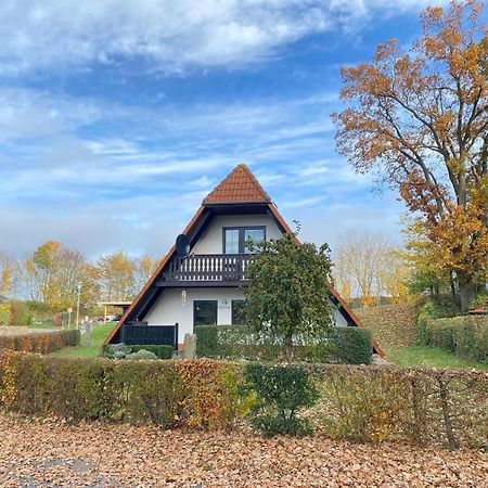 Finnhaeuser Am Vogelpark - Haus Andrea Marlow Exterior photo