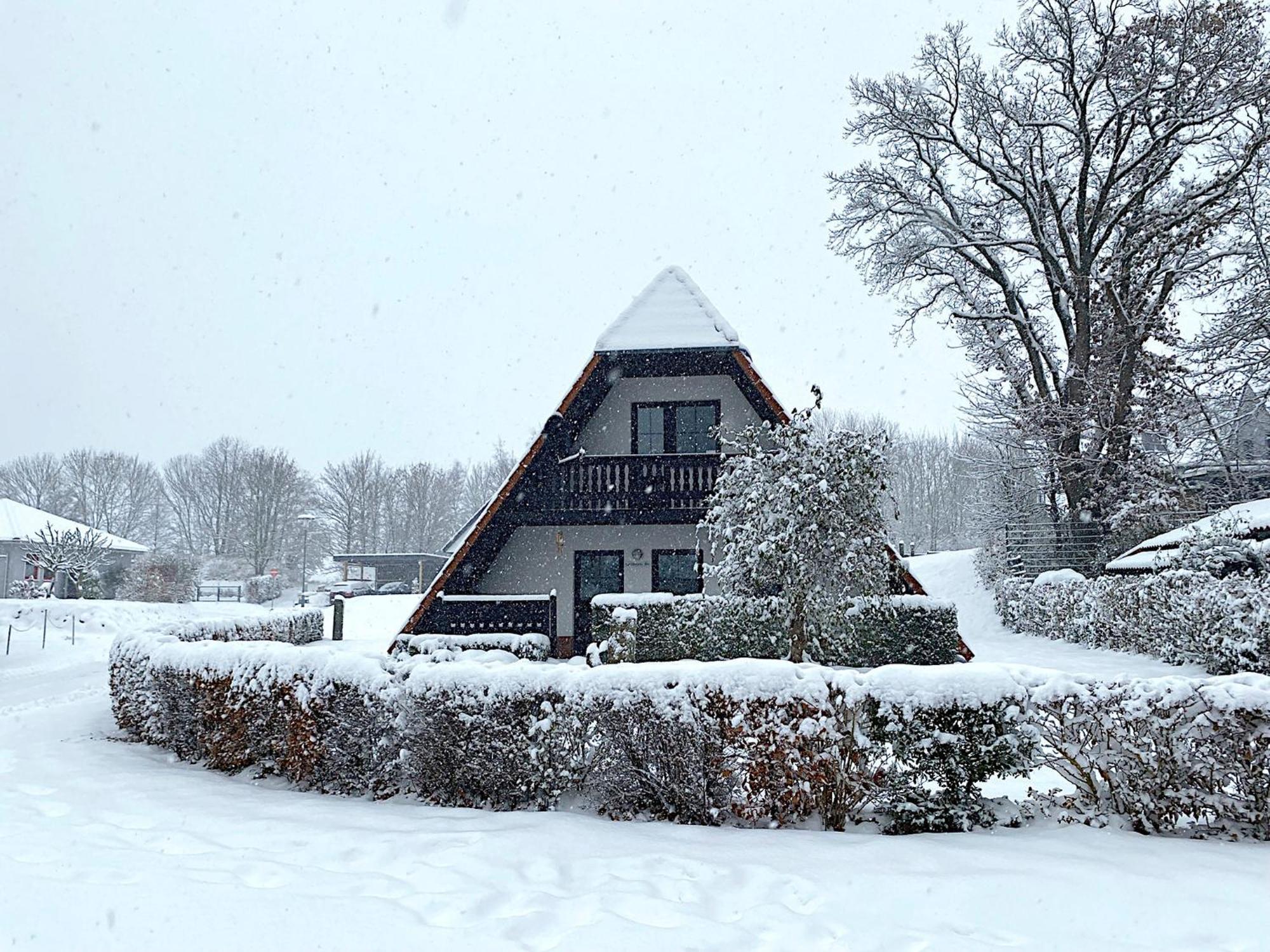 Finnhaeuser Am Vogelpark - Haus Andrea Marlow Exterior photo
